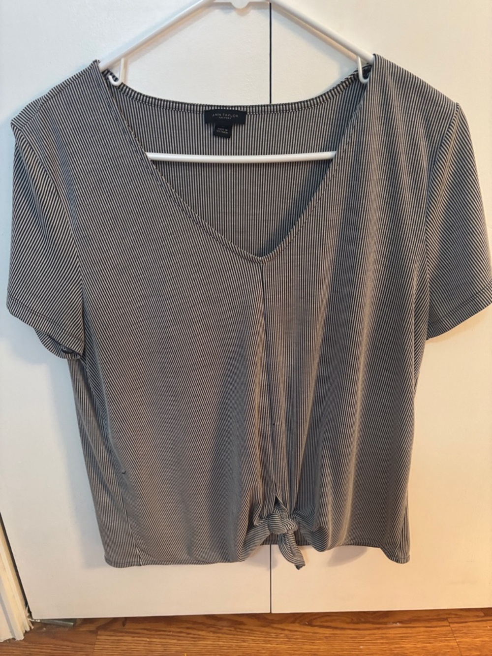 Ann Taylor Black and White Pinstripe V-Neck Tie-Front Short Sleeve Top